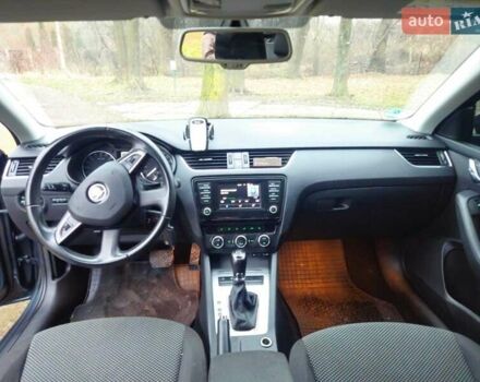 Шкода Октавия, объемом двигателя 1.6 л и пробегом 279 тыс. км за 11500 $, фото 8 на Automoto.ua