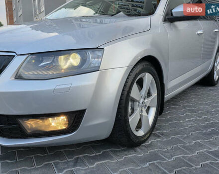 Шкода Октавія, об'ємом двигуна 1.6 л та пробігом 330 тис. км за 9900 $, фото 12 на Automoto.ua
