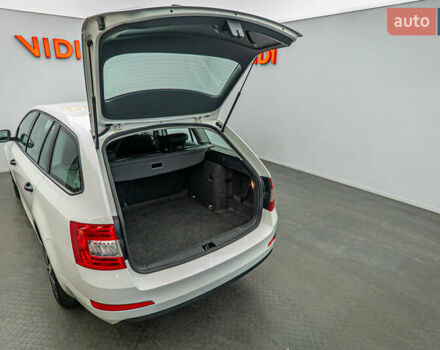 Шкода Октавия, объемом двигателя 1.2 л и пробегом 114 тыс. км за 10497 $, фото 6 на Automoto.ua