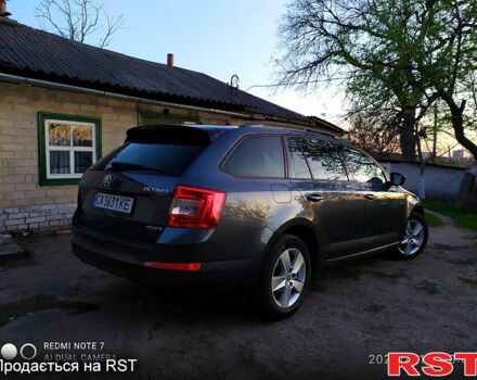 Шкода Октавия, объемом двигателя 1.6 л и пробегом 240 тыс. км за 11750 $, фото 4 на Automoto.ua