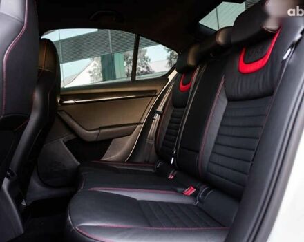 Шкода Октавия, объемом двигателя 2 л и пробегом 182 тыс. км за 15700 $, фото 11 на Automoto.ua