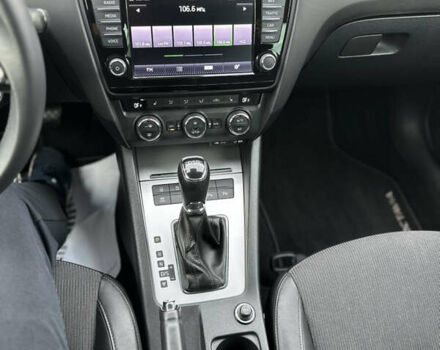 Шкода Октавия 2014 в Запорожье на Automoto.ua Шкода Октавия, объемом двигателя 1.8 л и пробегом 177 тыс. км за 13500 $, фото 41 на Automoto.ua