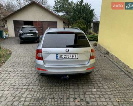 Шкода Октавія, об'ємом двигуна 2 л та пробігом 266 тис. км за 10800 $, фото 6 на Automoto.ua