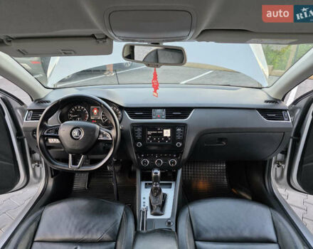 Шкода Октавія, об'ємом двигуна 1.6 л та пробігом 330 тис. км за 9900 $, фото 6 на Automoto.ua