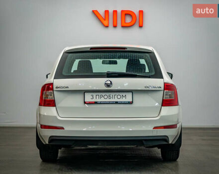 Шкода Октавия, объемом двигателя 1.2 л и пробегом 114 тыс. км за 10497 $, фото 5 на Automoto.ua