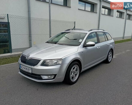 Шкода Октавия, объемом двигателя 1.6 л и пробегом 310 тыс. км за 8321 $, фото 4 на Automoto.ua