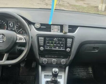 Шкода Октавия, объемом двигателя 1.6 л и пробегом 272 тыс. км за 9900 $, фото 10 на Automoto.ua