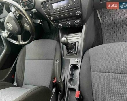 Шкода Октавия, объемом двигателя 1.6 л и пробегом 304 тыс. км за 10500 $, фото 9 на Automoto.ua