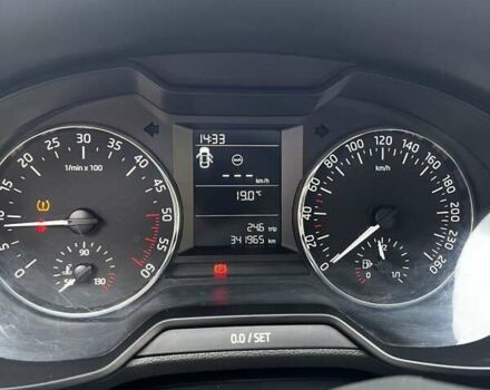 Шкода Октавия, объемом двигателя 1.6 л и пробегом 304 тыс. км за 10500 $, фото 12 на Automoto.ua
