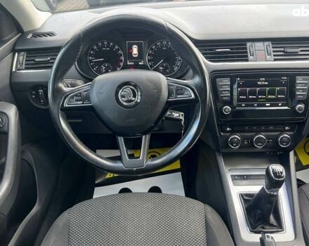 Шкода Октавия, объемом двигателя 1.6 л и пробегом 230 тыс. км за 11300 $, фото 14 на Automoto.ua