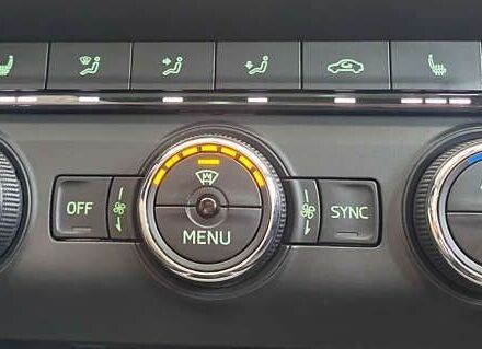 Шкода Октавія, об'ємом двигуна 2 л та пробігом 217 тис. км за 12950 $, фото 21 на Automoto.ua