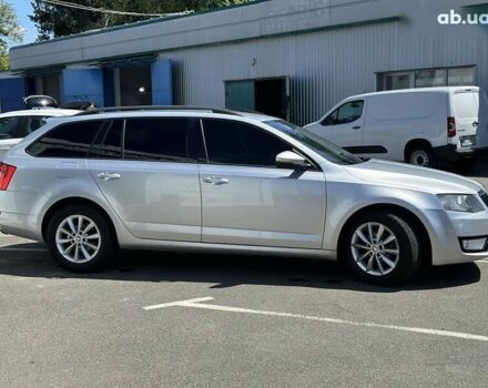 Шкода Октавия, объемом двигателя 1.6 л и пробегом 300 тыс. км за 10690 $, фото 3 на Automoto.ua
