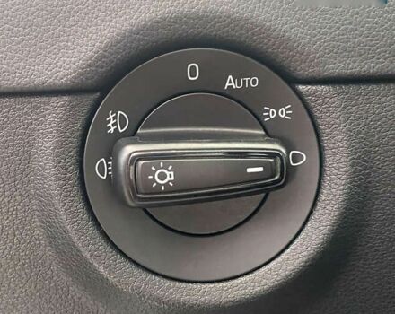 Шкода Октавія, об'ємом двигуна 2 л та пробігом 217 тис. км за 12950 $, фото 7 на Automoto.ua