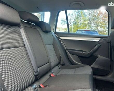 Шкода Октавия, объемом двигателя 1.6 л и пробегом 230 тыс. км за 11300 $, фото 17 на Automoto.ua