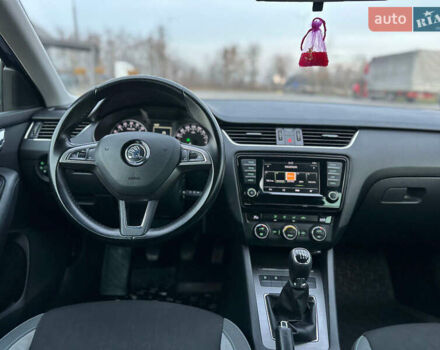 Шкода Октавія, об'ємом двигуна 2 л та пробігом 227 тис. км за 11599 $, фото 15 на Automoto.ua