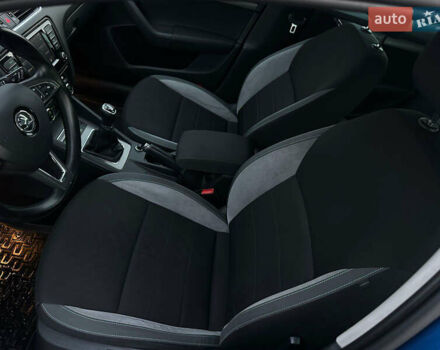 Шкода Октавія, об'ємом двигуна 2 л та пробігом 227 тис. км за 11599 $, фото 12 на Automoto.ua