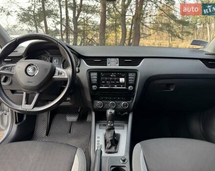 Шкода Октавия, объемом двигателя 1.6 л и пробегом 268 тыс. км за 11900 $, фото 5 на Automoto.ua
