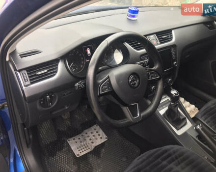 Шкода Октавия, объемом двигателя 1.6 л и пробегом 250 тыс. км за 12800 $, фото 5 на Automoto.ua
