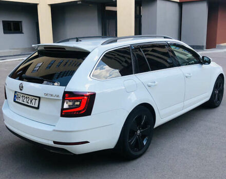 Шкода Октавия, объемом двигателя 2 л и пробегом 250 тыс. км за 14800 $, фото 1 на Automoto.ua