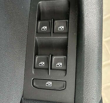 Шкода Октавия, объемом двигателя 1.6 л и пробегом 199 тыс. км за 14950 $, фото 12 на Automoto.ua