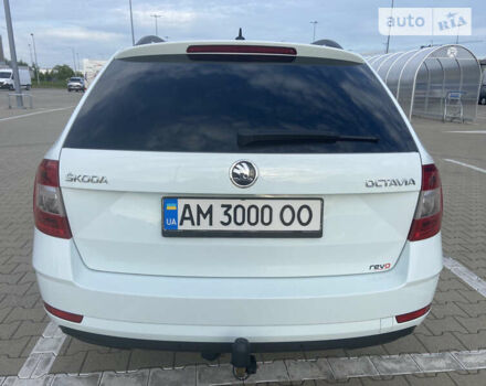 Шкода Октавія, об'ємом двигуна 1.6 л та пробігом 231 тис. км за 13500 $, фото 5 на Automoto.ua