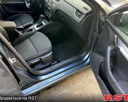 Шкода Октавия, объемом двигателя 16 л и пробегом 355 тыс. км за 9800 $, фото 7 на Automoto.ua