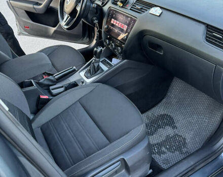 Шкода Октавія, об'ємом двигуна 1.6 л та пробігом 228 тис. км за 14700 $, фото 12 на Automoto.ua