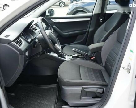 Шкода Октавия, объемом двигателя 1.4 л и пробегом 61 тыс. км за 16699 $, фото 15 на Automoto.ua