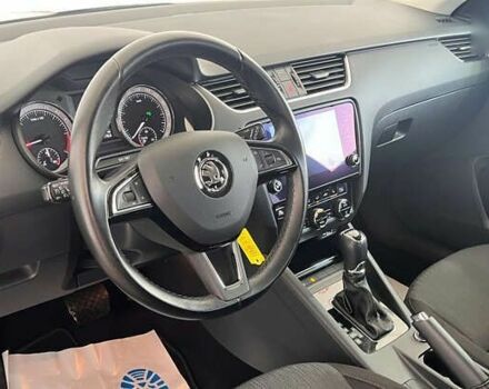 Шкода Октавия, объемом двигателя 1.6 л и пробегом 194 тыс. км за 16950 $, фото 5 на Automoto.ua