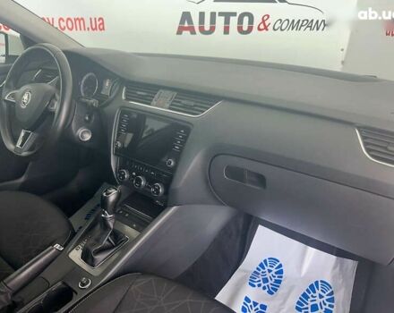 Шкода Октавия, объемом двигателя 2 л и пробегом 195 тыс. км за 15950 $, фото 4 на Automoto.ua