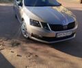 Шкода Октавия, объемом двигателя 1.6 л и пробегом 160 тыс. км за 13700 $, фото 1 на Automoto.ua