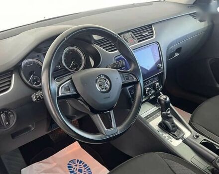 Шкода Октавия, объемом двигателя 1.6 л и пробегом 209 тыс. км за 15950 $, фото 5 на Automoto.ua