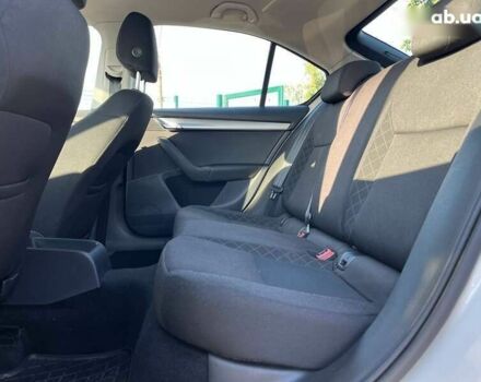Шкода Октавия, объемом двигателя 1.6 л и пробегом 140 тыс. км за 15800 $, фото 7 на Automoto.ua