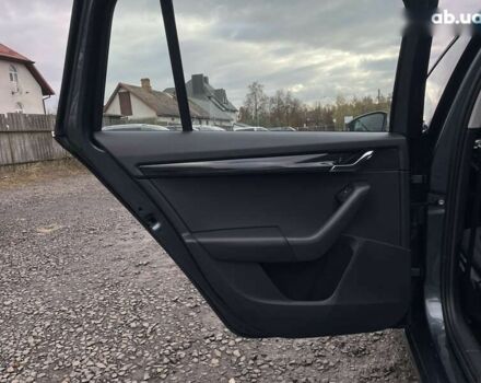 Шкода Октавія, об'ємом двигуна 2 л та пробігом 204 тис. км за 17999 $, фото 27 на Automoto.ua