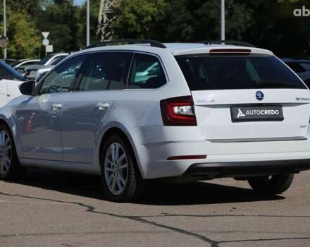 Шкода Октавія, об'ємом двигуна 2 л та пробігом 154 тис. км за 21200 $, фото 4 на Automoto.ua