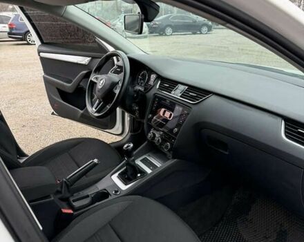 Шкода Октавія, об'ємом двигуна 1.6 л та пробігом 64 тис. км за 15400 $, фото 11 на Automoto.ua