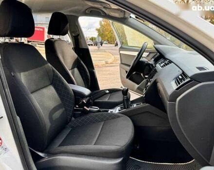 Шкода Октавія, об'ємом двигуна 1.6 л та пробігом 62 тис. км за 14500 $, фото 18 на Automoto.ua