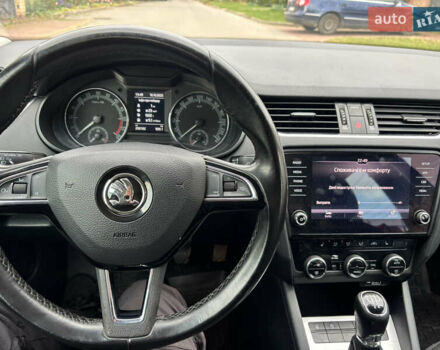 Шкода Октавия 2019 в Рожище на Automoto.ua Шкода Октавия, объемом двигателя 1.6 л и пробегом 256 тыс. км за 12450 $, фото 18 на Automoto.ua