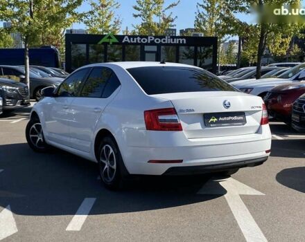 Шкода Октавия, объемом двигателя 1.6 л и пробегом 192 тыс. км за 13899 $, фото 5 на Automoto.ua