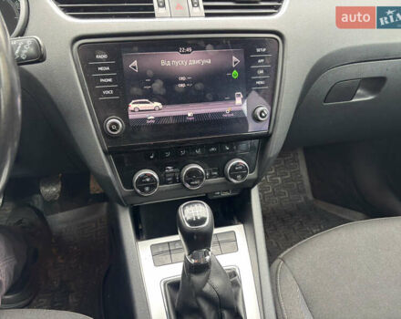 Шкода Октавия 2019 в Рожище на Automoto.ua Шкода Октавия, объемом двигателя 1.6 л и пробегом 256 тыс. км за 12450 $, фото 21 на Automoto.ua