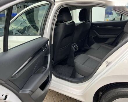 Шкода Октавія, об'ємом двигуна 1.4 л та пробігом 124 тис. км за 20124 $, фото 23 на Automoto.ua