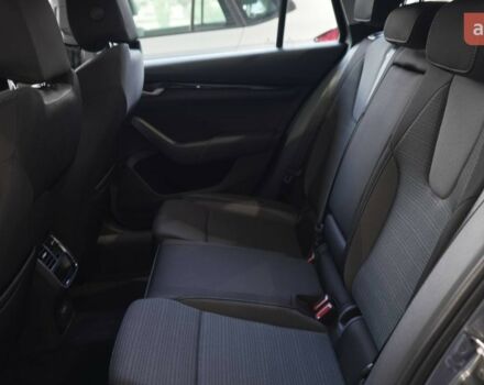 купить новое авто Шкода Октавия 2025 года от официального дилера Моторкрафт Шкода фото