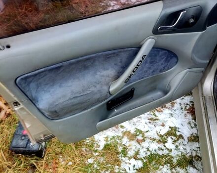 Шкода Октавия, объемом двигателя 16 л и пробегом 0 тыс. км за 1950 $, фото 5 на Automoto.ua