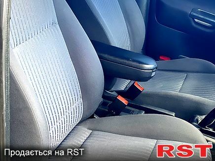 Шкода Октавия, объемом двигателя 2 л и пробегом 265 тыс. км за 5000 $, фото 5 на Automoto.ua