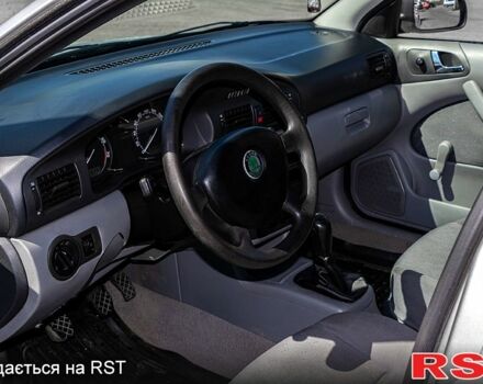 Шкода Октавия 2004 в Чернигове на Automoto.ua Шкода Октавия, объемом двигателя 1.6 л и пробегом 154 тыс. км за 3600 $, фото 5 на Automoto.ua