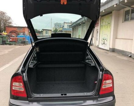 Шкода Октавія, об'ємом двигуна 1.6 л та пробігом 270 тис. км за 4600 $, фото 9 на Automoto.ua