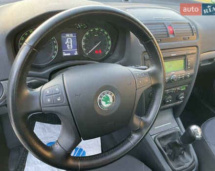 Шкода Октавия, объемом двигателя 1.6 л и пробегом 155 тыс. км за 5999 $, фото 7 на Automoto.ua