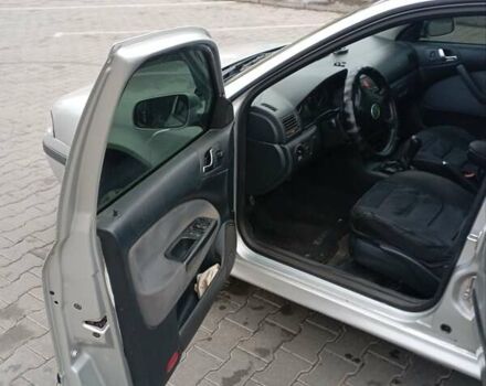 Шкода Октавия, объемом двигателя 1.6 л и пробегом 392 тыс. км за 4300 $, фото 2 на Automoto.ua