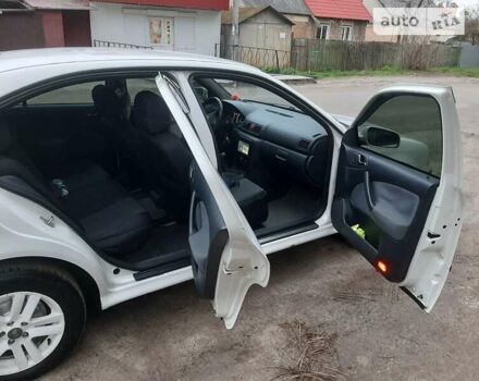 Шкода Октавія, об'ємом двигуна 1.6 л та пробігом 205 тис. км за 5200 $, фото 4 на Automoto.ua