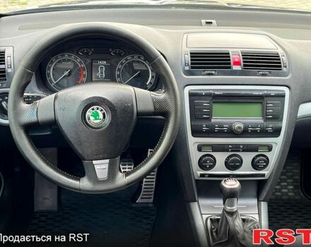 Шкода Октавия 2006 в Николаеве на Automoto.ua Шкода Октавия, объемом двигателя 2 л и пробегом 325 тыс. км за 5999 $, фото 6 на Automoto.ua